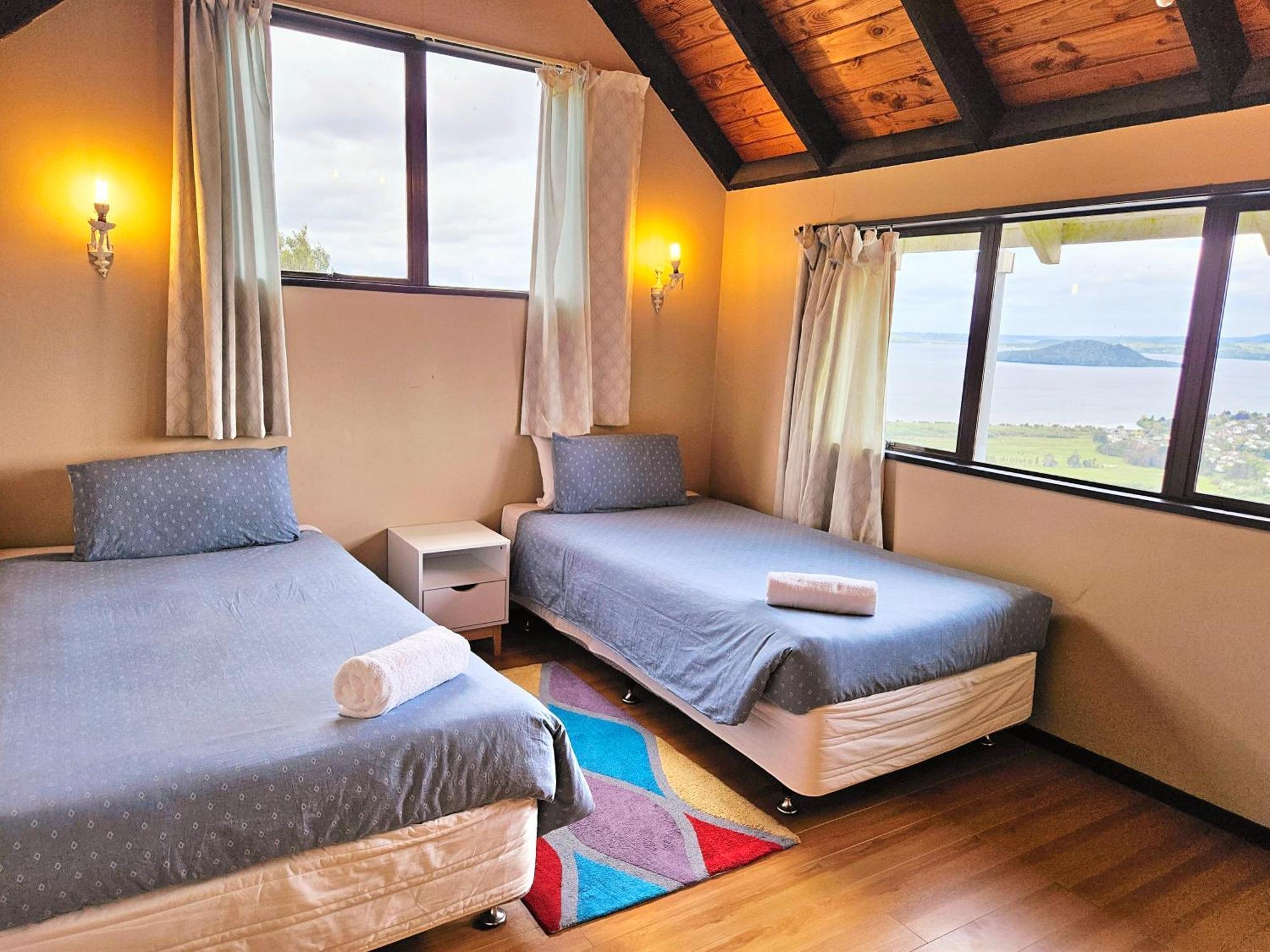 Aorangi Mountain Lodge روتوروا المظهر الخارجي الصورة